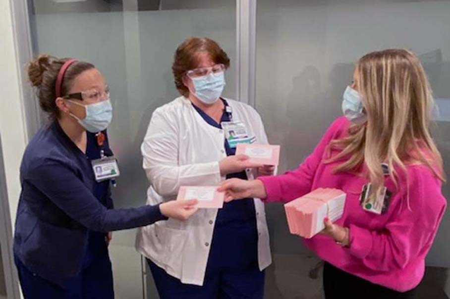 UT Southwestern clinical employees receiving donated gift cards