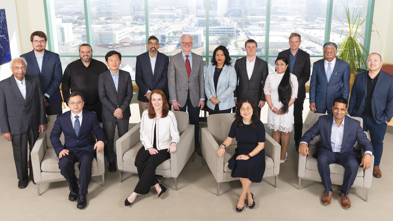 Group photo of the recipients of the Synergy Grants for Collaborative Research.